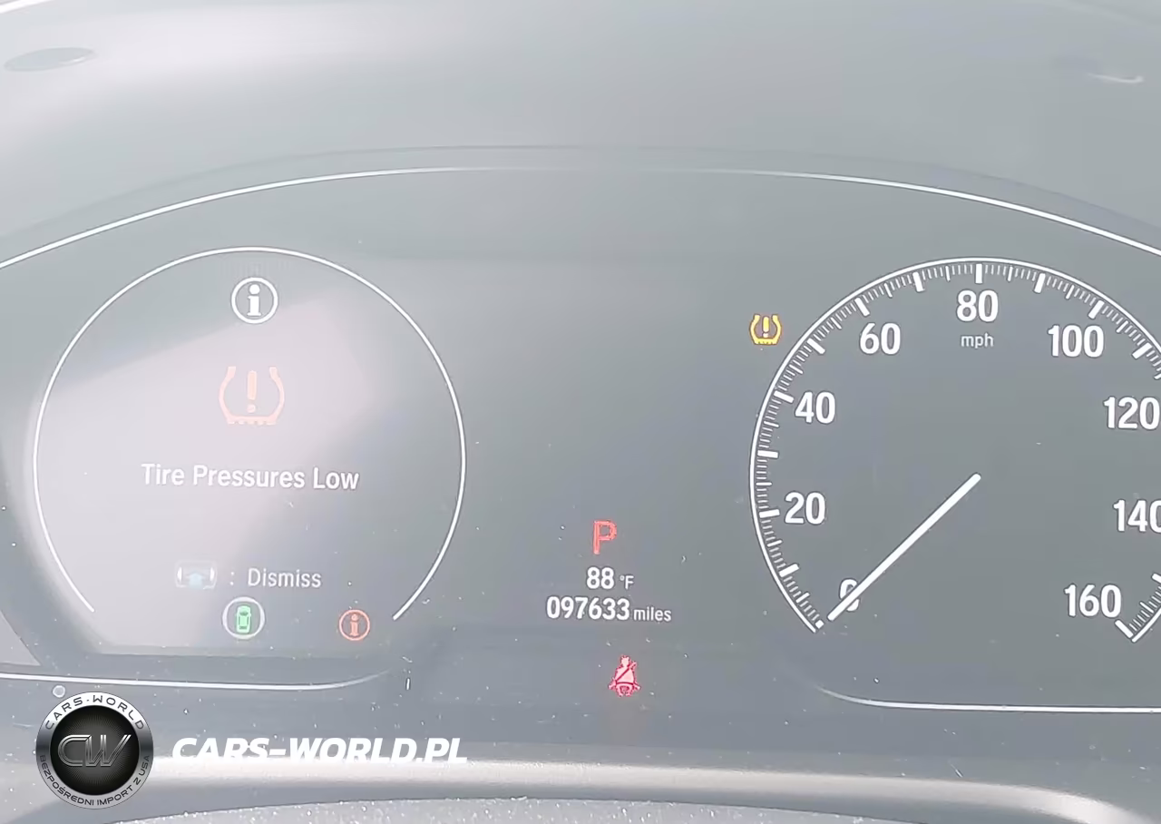 2018 Honda Accord Touring VIN:1HGCV1F99JA042402 - 7