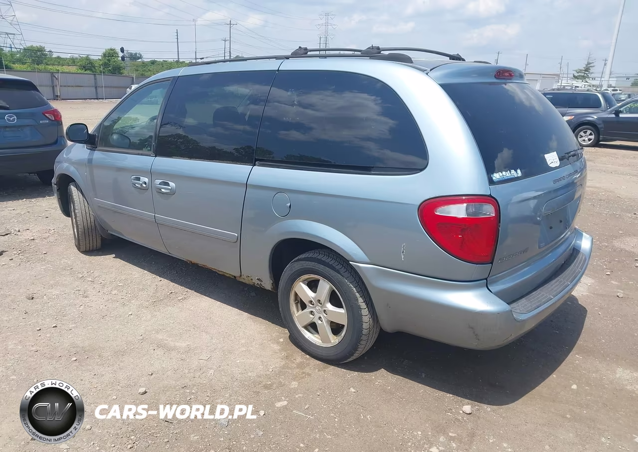 2005 Dodge Grand Caravan Sxt VIN:2D4GP44L35R492805 - 3