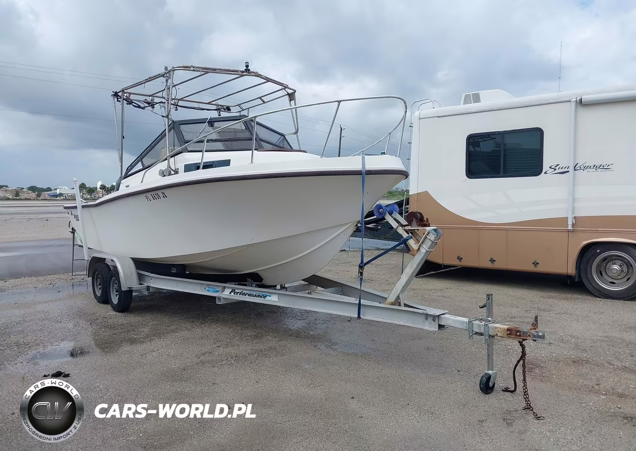 1979 Mako 22