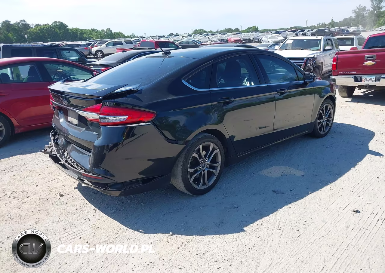 2017 Ford Fusion Se VIN:3FA6P0H79HR154330 - 4