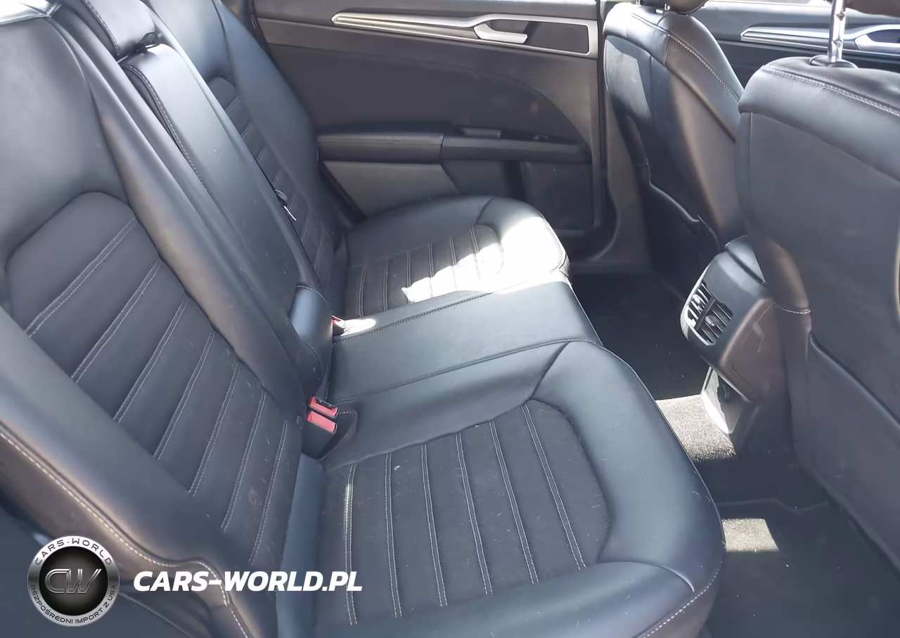 2017 Ford Fusion Se VIN:3FA6P0H79HR154330 - 8