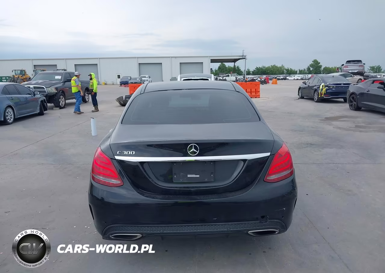 2016 Mercedes-Benz C 300 Sport 4Matic VIN:55SWF4KB6GU155368 - 16