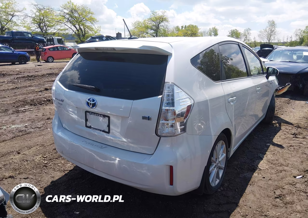 2012 Toyota Prius V Five VIN:JTDZN3EU3C3141458 - 4