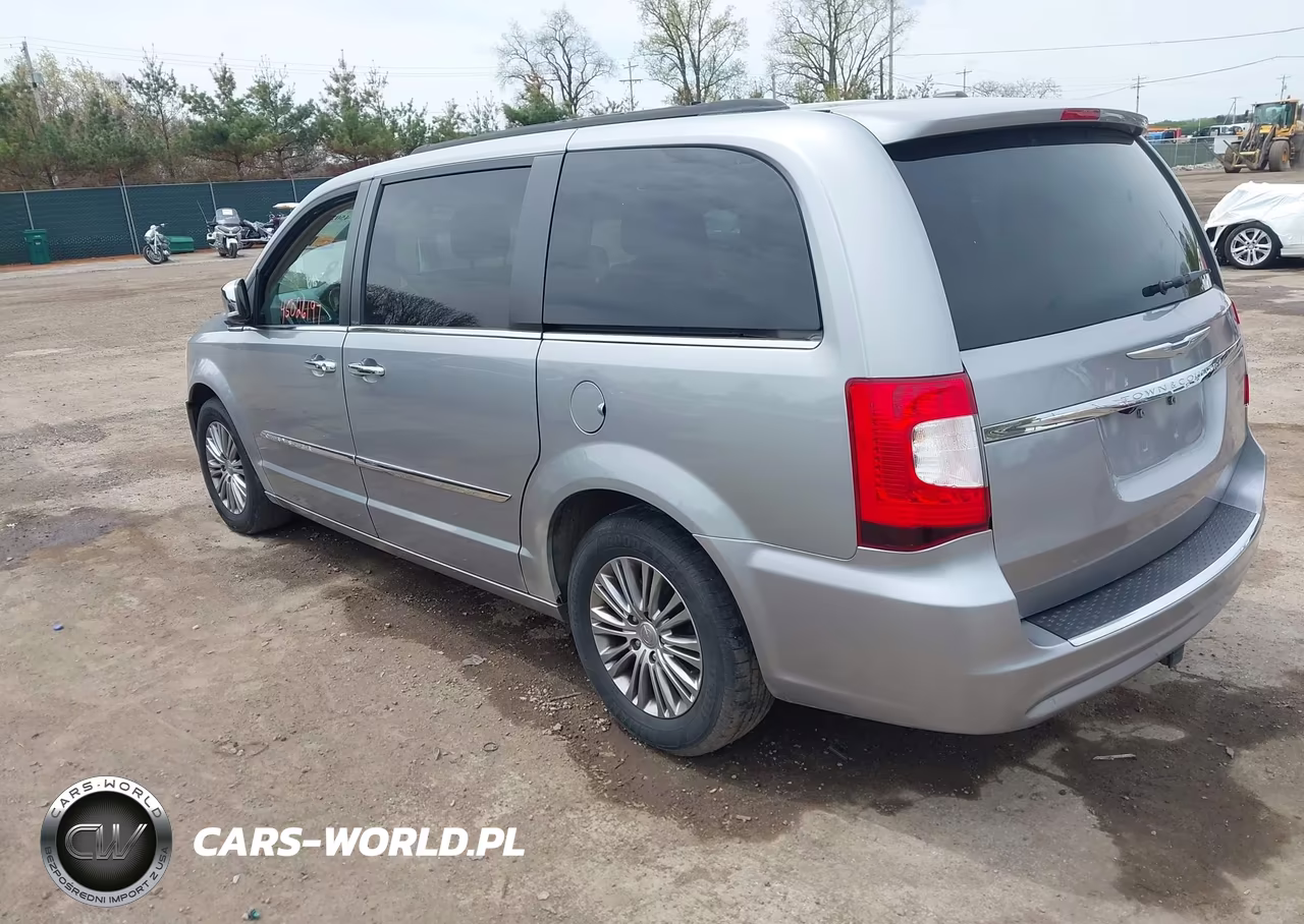 2013 Chrysler Town & Country Touring-L VIN:2C4RC1CG2DR709327 - 3
