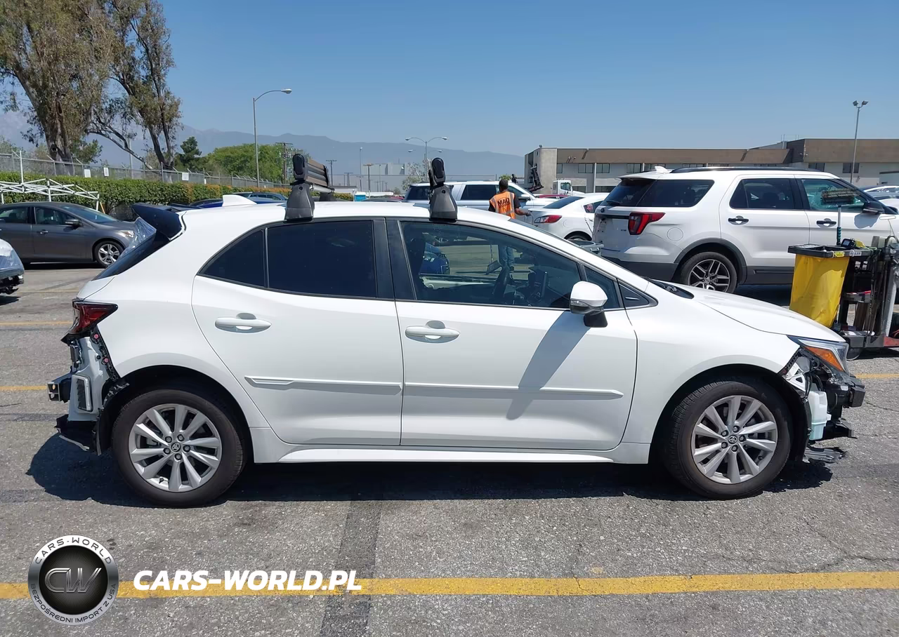 2025 Toyota Corolla Se VIN:JTND4MBE1S3239141 - 14