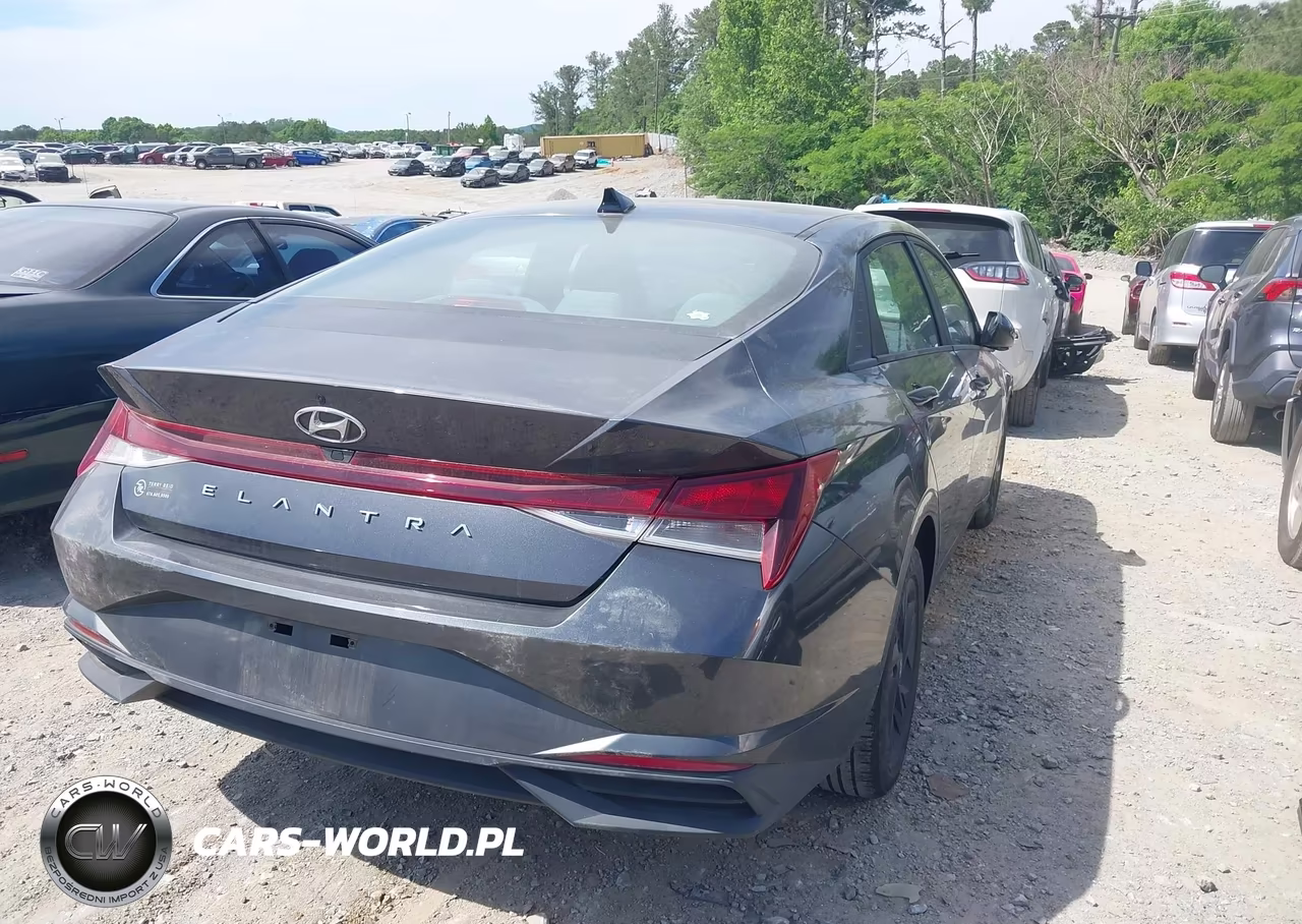 2021 Hyundai Elantra Sel VIN:5NPLM4AG9MH036797 - 4