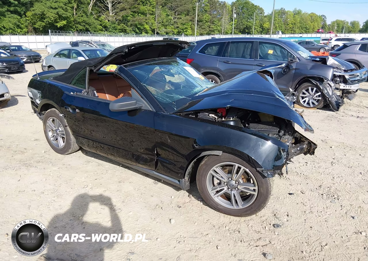 2011 Ford Mustang V6 Premium