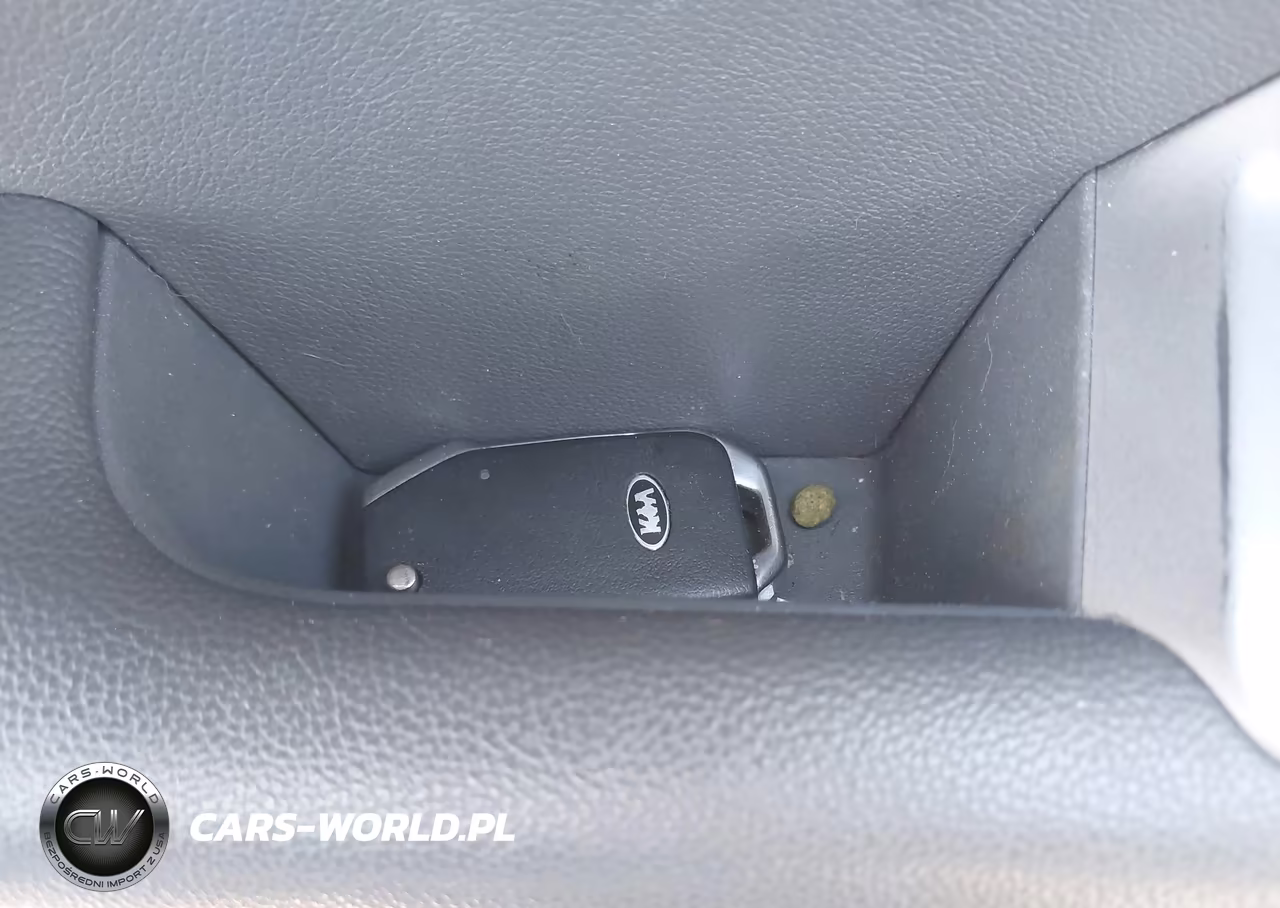 2020 Kia Niro Lx VIN:KNDCB3LC0L5422470 - 11