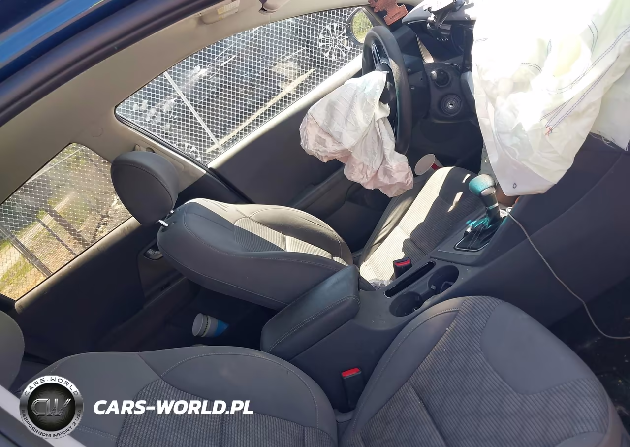 2020 Kia Niro Lx VIN:KNDCB3LC0L5422470 - 5