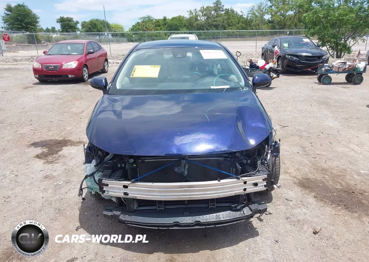 2022 Toyota Corolla Hybrid Le VIN:JTDEAMDE9NJ043687 - 12