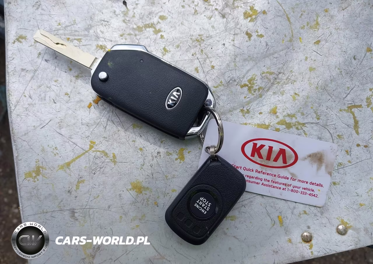 2020 Kia Soul S VIN:KNDJ23AU6L7734249 - 11