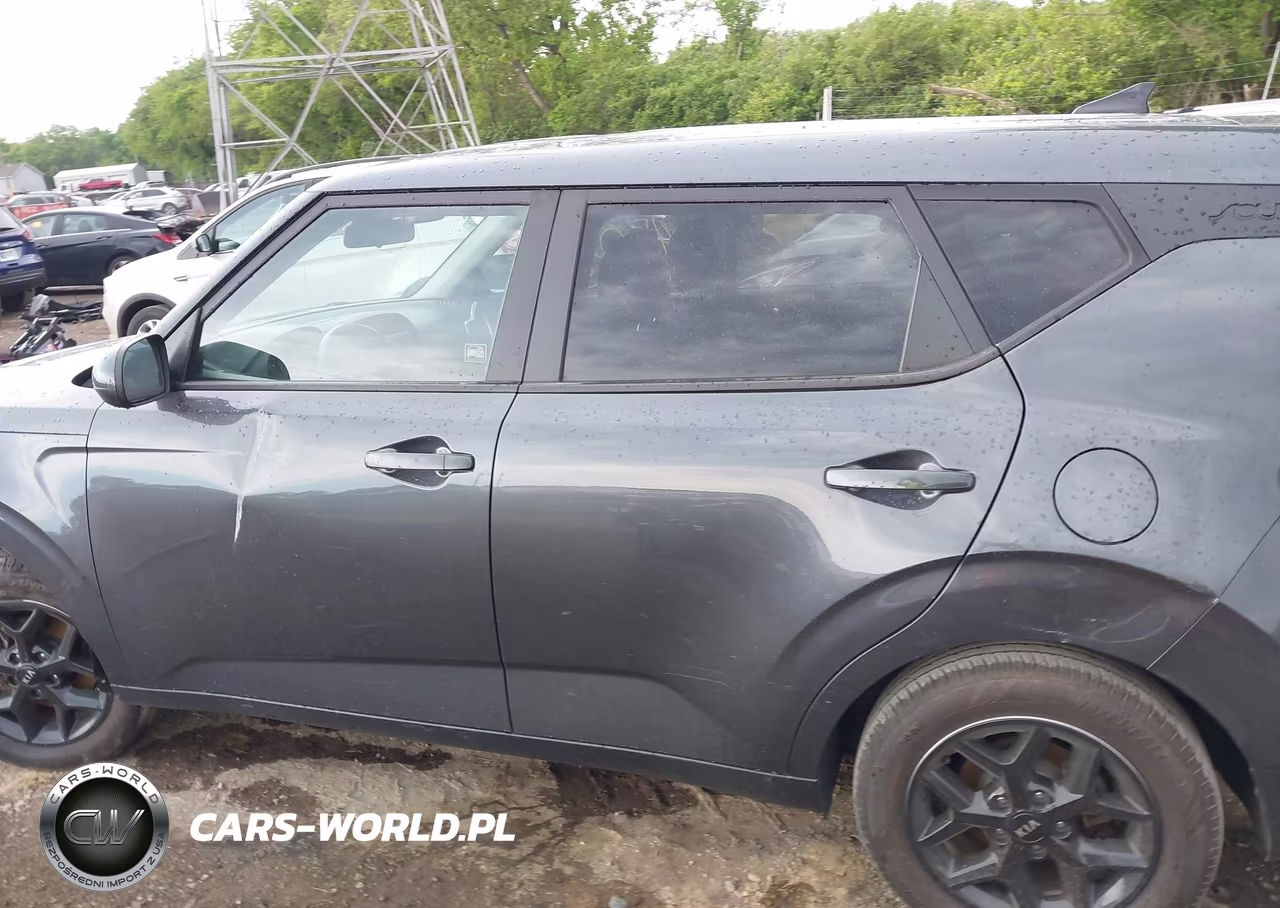 2020 Kia Soul S VIN:KNDJ23AU6L7734249 - 14