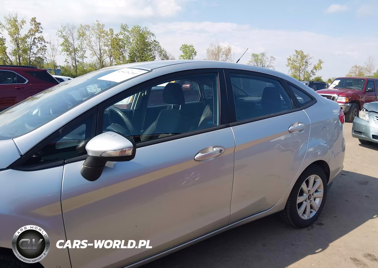 2013 Ford Fiesta Se VIN:3FADP4BJ1DM146653 - 14