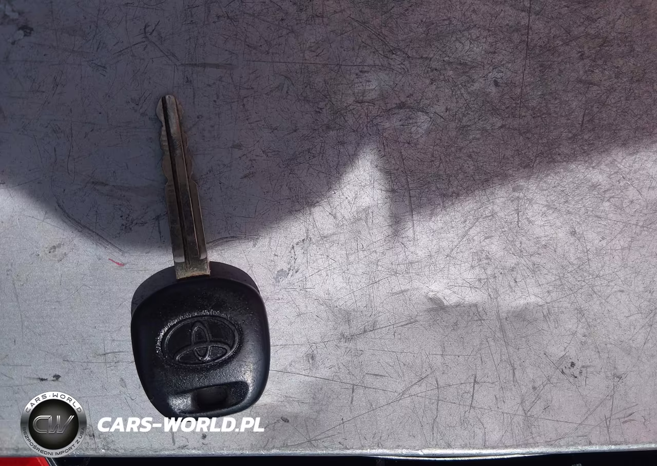 2012 Toyota Camry L VIN:4T4BF1FK7CR195843 - 11