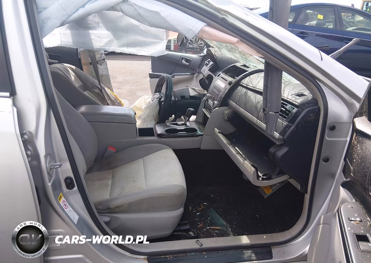 2012 Toyota Camry L VIN:4T4BF1FK7CR195843 - 5
