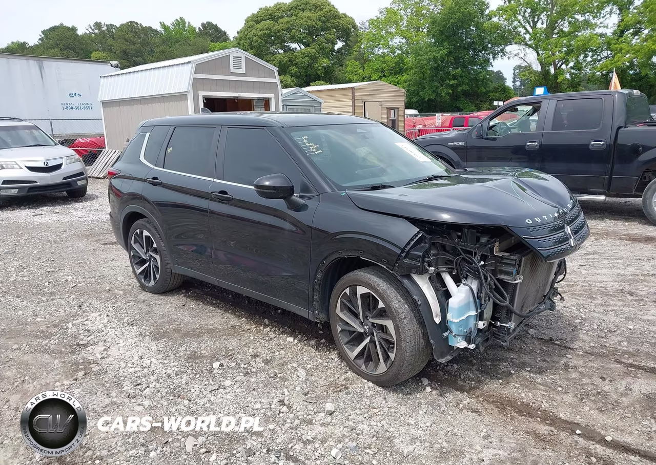 2024 Mitsubishi Outlander Se 2.5 2Wd – zdjęcie 1 z 18