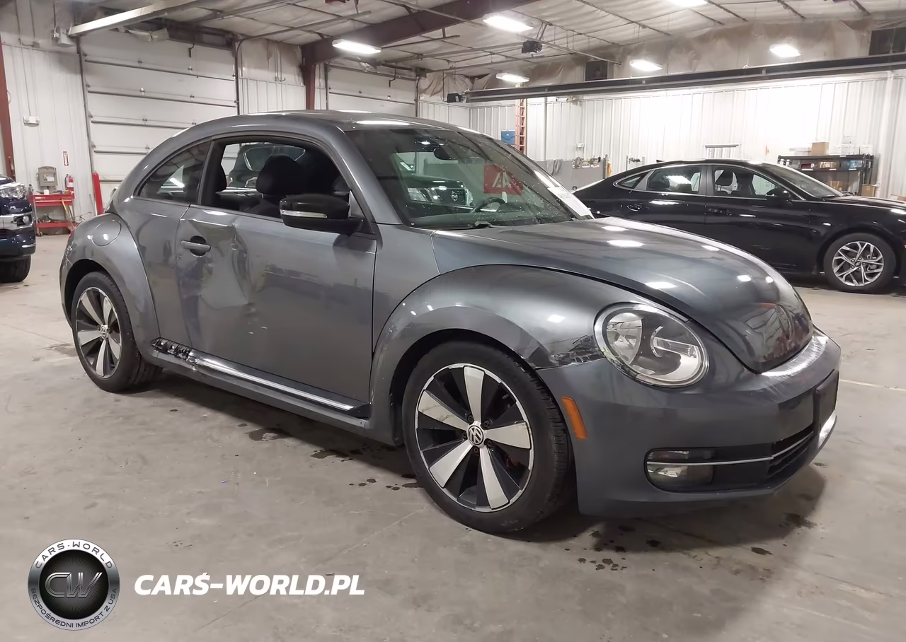 2012 Volkswagen Beetle 2.0T