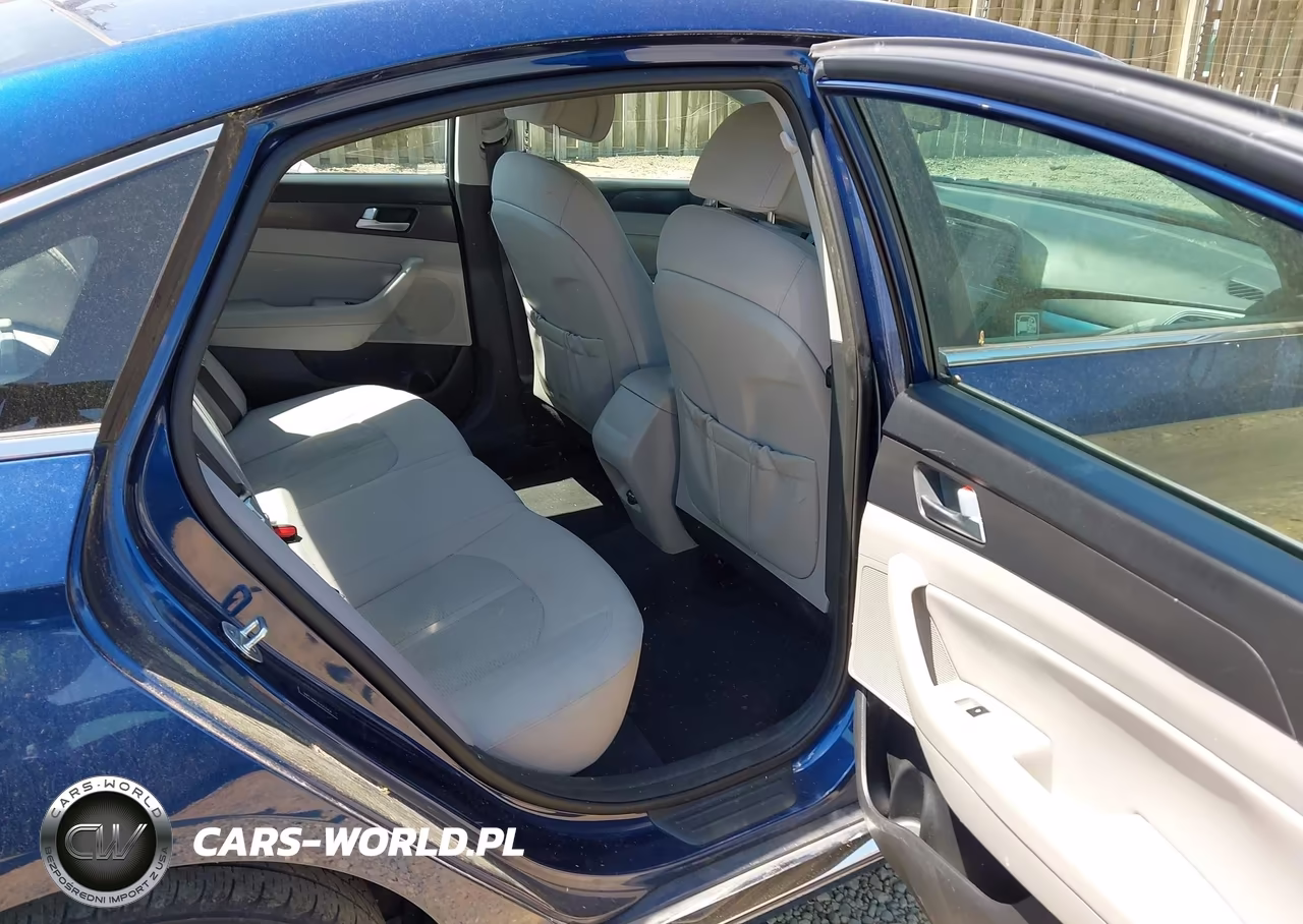 2015 Hyundai Sonata Sport VIN:5NPE34AF2FH253954 - 8
