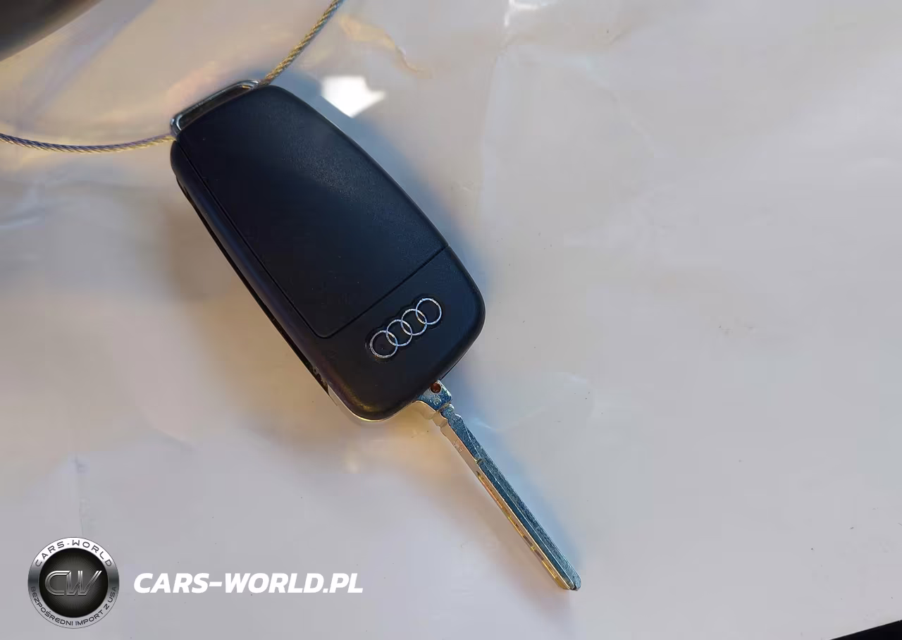 2016 Audi A3 2.0T Premium VIN:WAUB8GFF6G1013777 - 11
