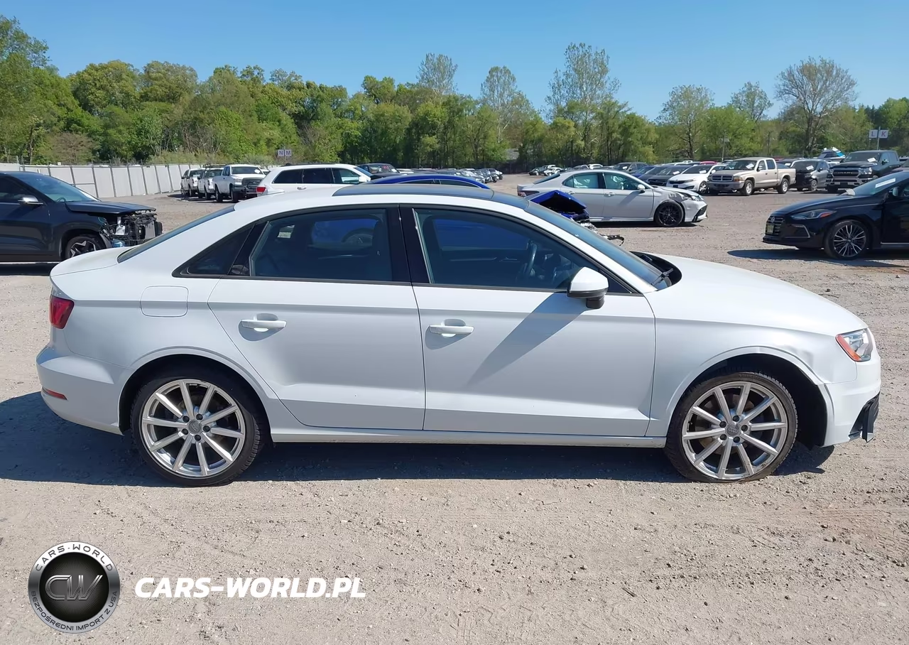2016 Audi A3 2.0T Premium VIN:WAUB8GFF6G1013777 - 13