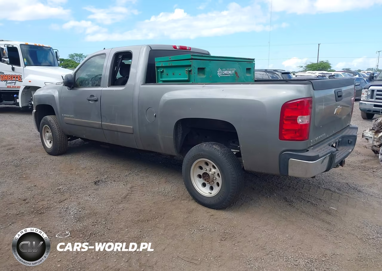 2008 Chevrolet Silverado 2500Hd Lt1 VIN:1GCHC29K08E107137 - 3