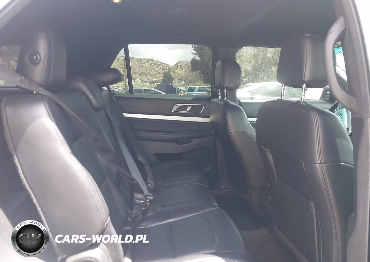 2016 Ford Explorer Xlt VIN:1FM5K8D88GGB13626 - 8