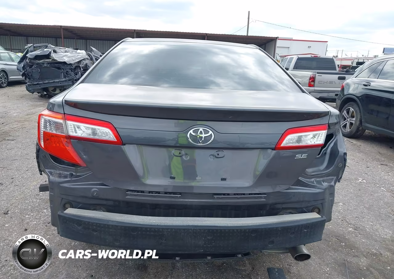 2014 Toyota Camry Se VIN:4T1BF1FKXEU762950 - 16
