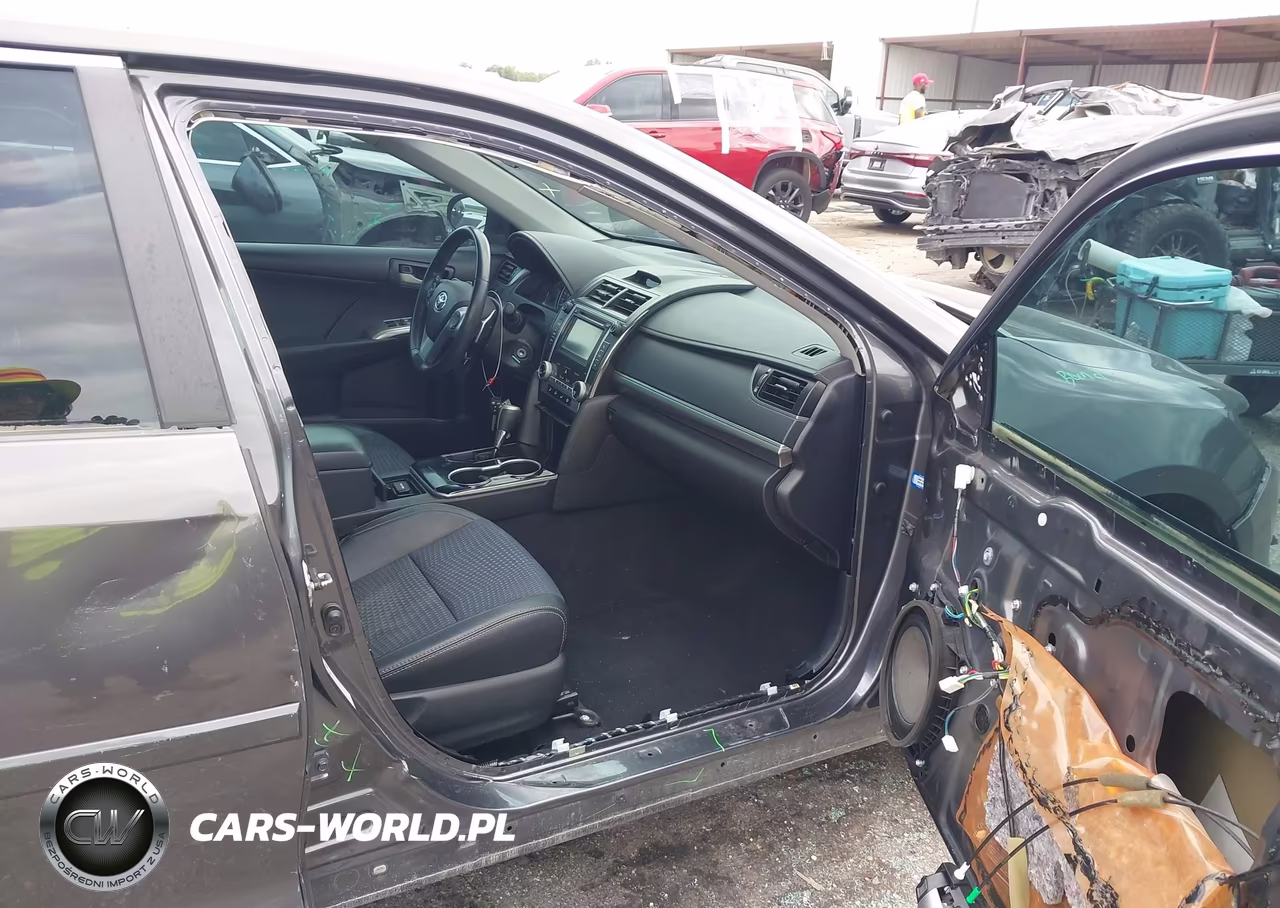 2014 Toyota Camry Se VIN:4T1BF1FKXEU762950 - 5