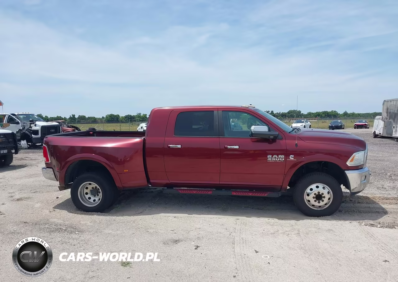 2016 Ram 3500 Laramie VIN:3C63RRML4GG196386 - 14