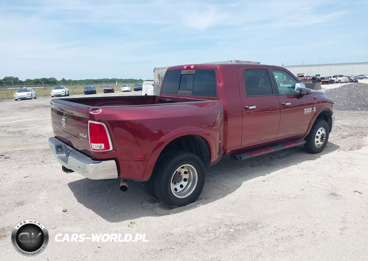 2016 Ram 3500 Laramie VIN:3C63RRML4GG196386 - 4