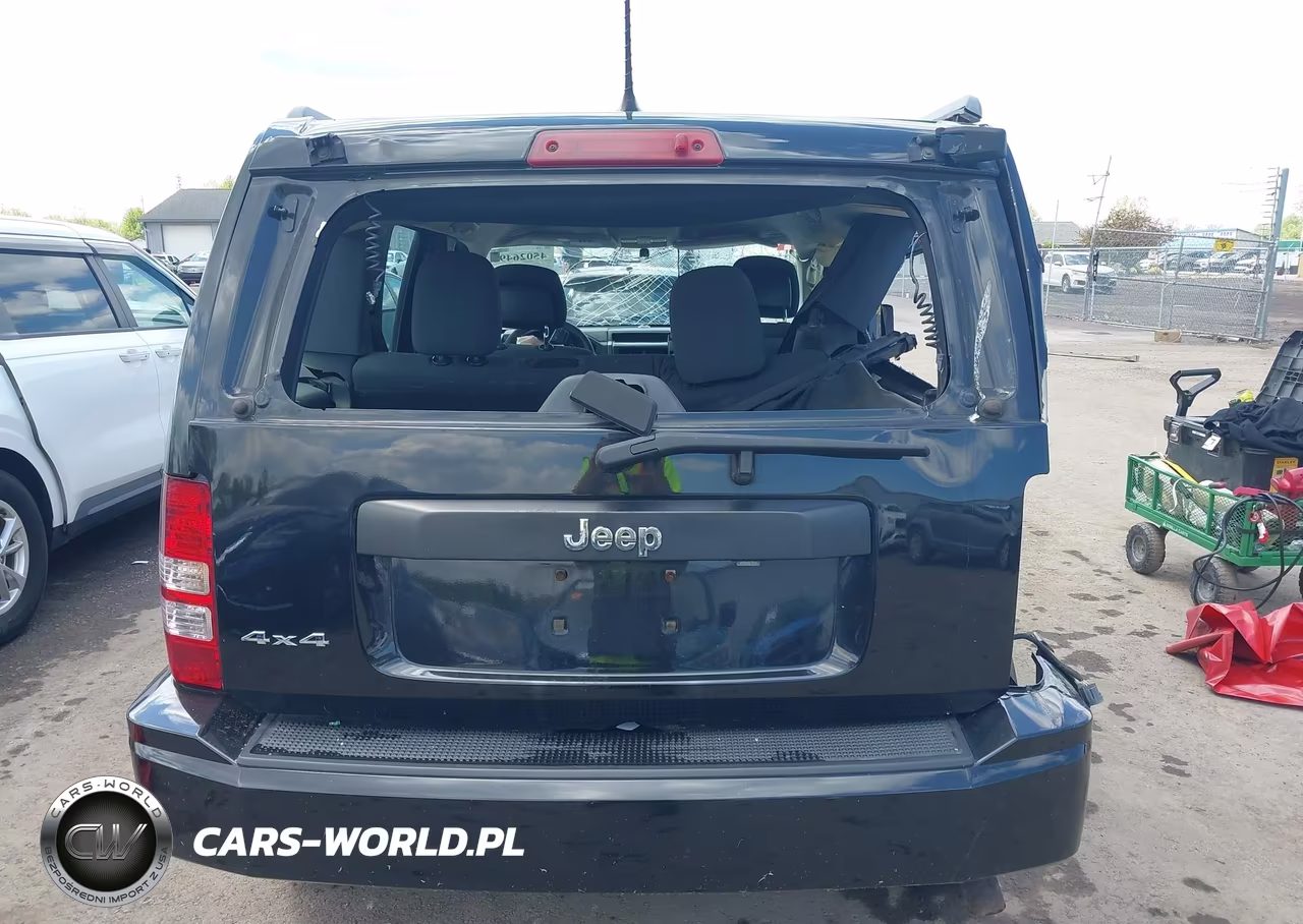 2012 Jeep Liberty Sport VIN:1C4PJMAK9CW111201 - 17
