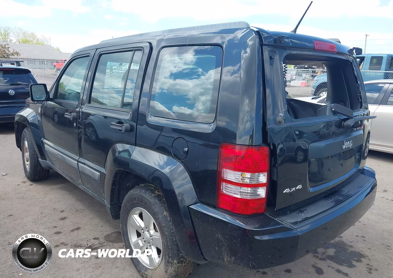 2012 Jeep Liberty Sport VIN:1C4PJMAK9CW111201 - 3