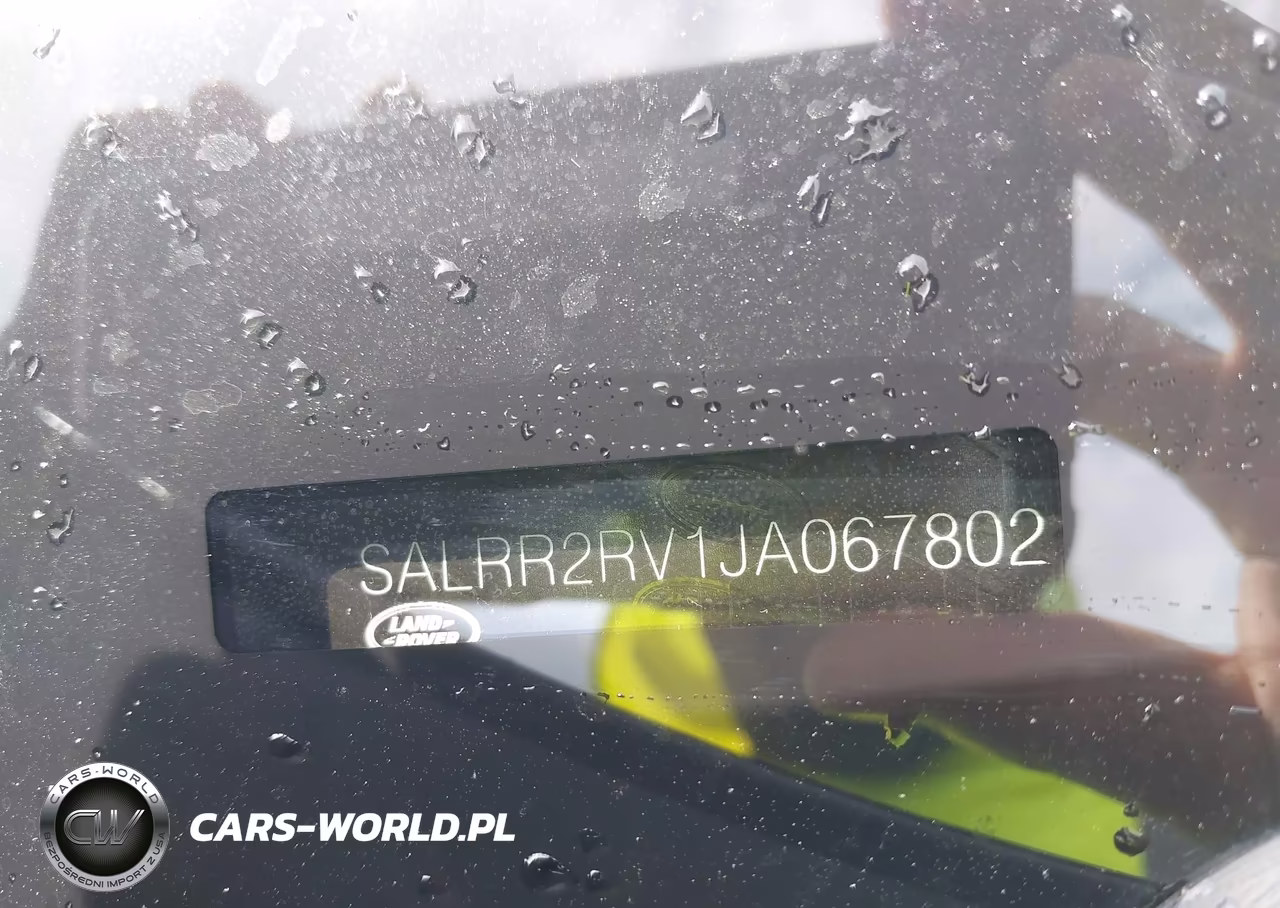 2018 Land Rover Discovery Hse VIN:SALRR2RV1JA067802 - 17