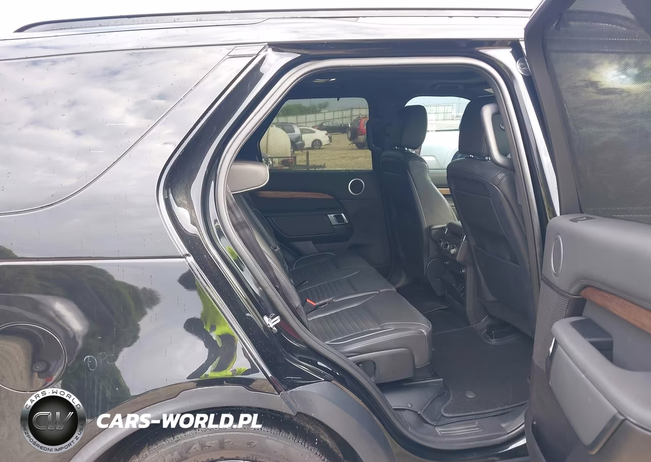2018 Land Rover Discovery Hse VIN:SALRR2RV1JA067802 - 8