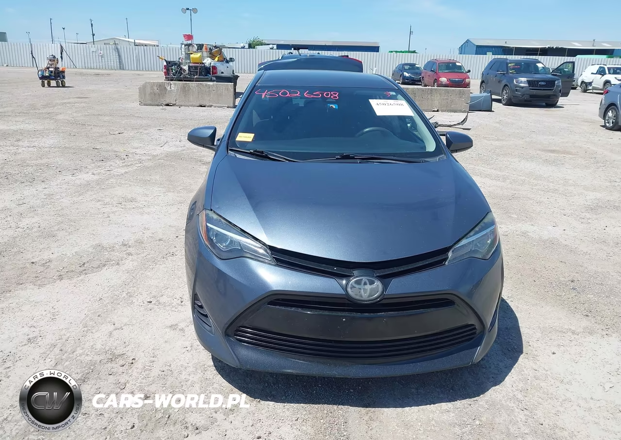 2019 Toyota Corolla Le VIN:2T1BURHE1KC240071 - 13