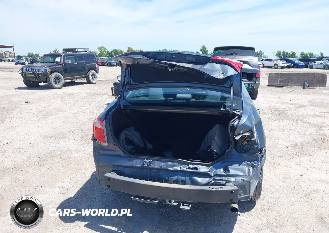 2019 Toyota Corolla Le VIN:2T1BURHE1KC240071 - 17