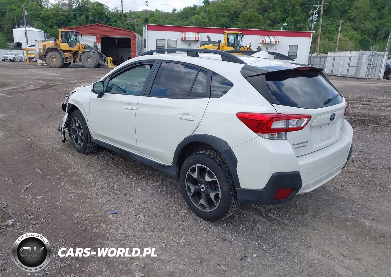 2018 Subaru Crosstrek 2.0I Premium VIN:JF2GTADC7J8345563 - 3