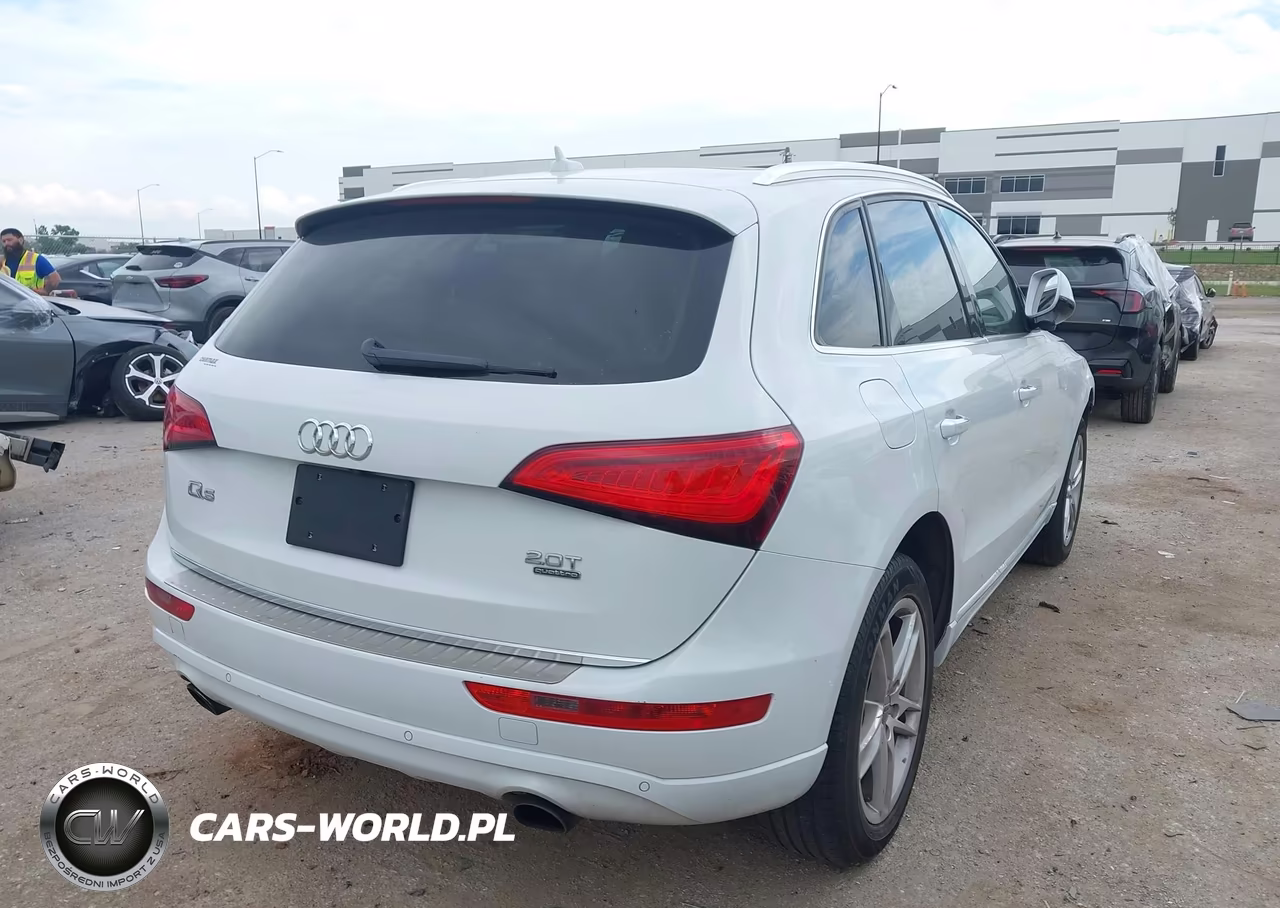 2016 Audi Q5 2.0T Premium VIN:WA1L2AFP3GA113652 - 4