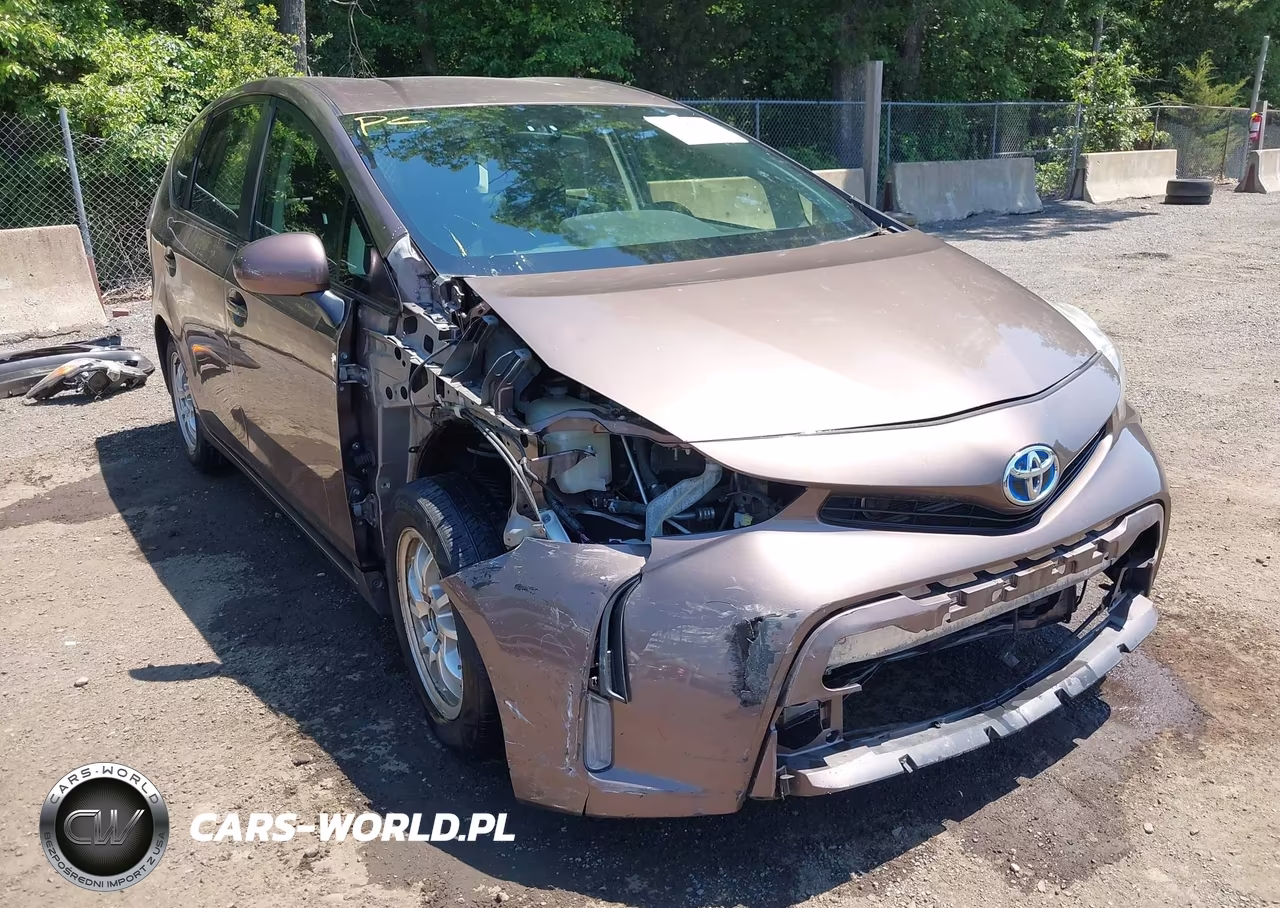 2015 Toyota Prius V Three VIN:JTDZN3EU9FJ016822 - 6