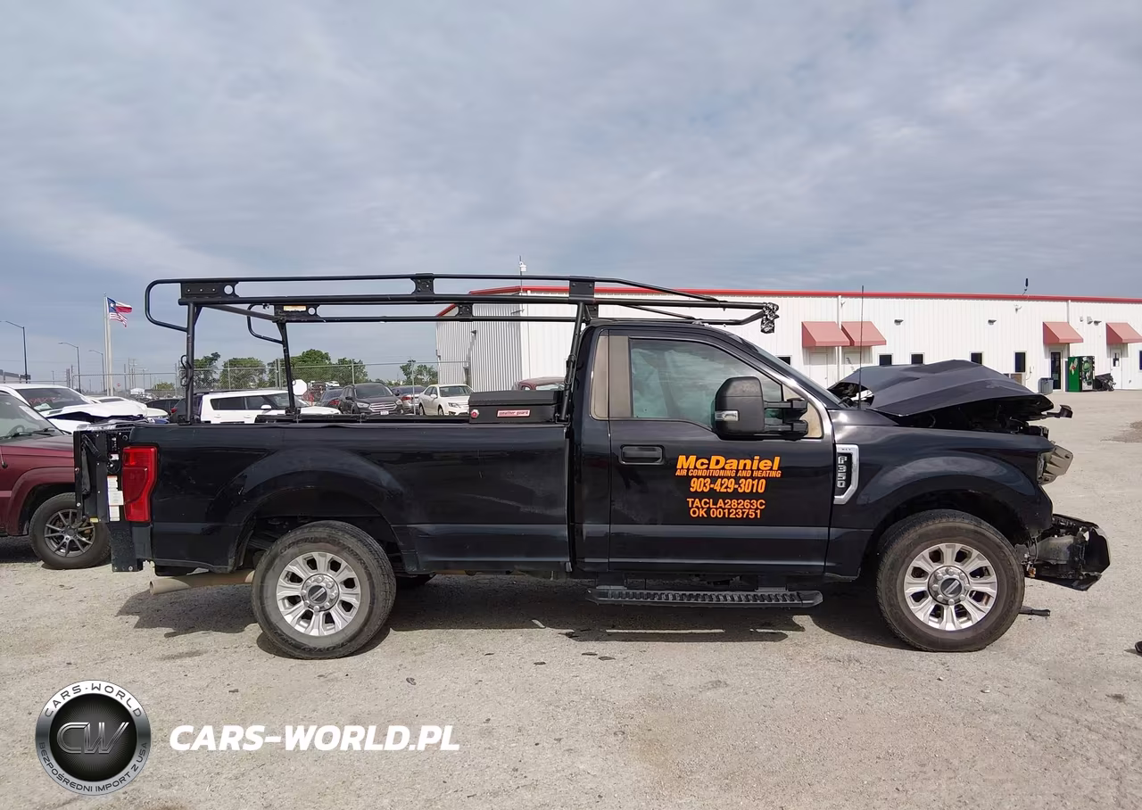2021 Ford F-350 Xlt VIN:1FTRF3A6XMEE13739 - 17