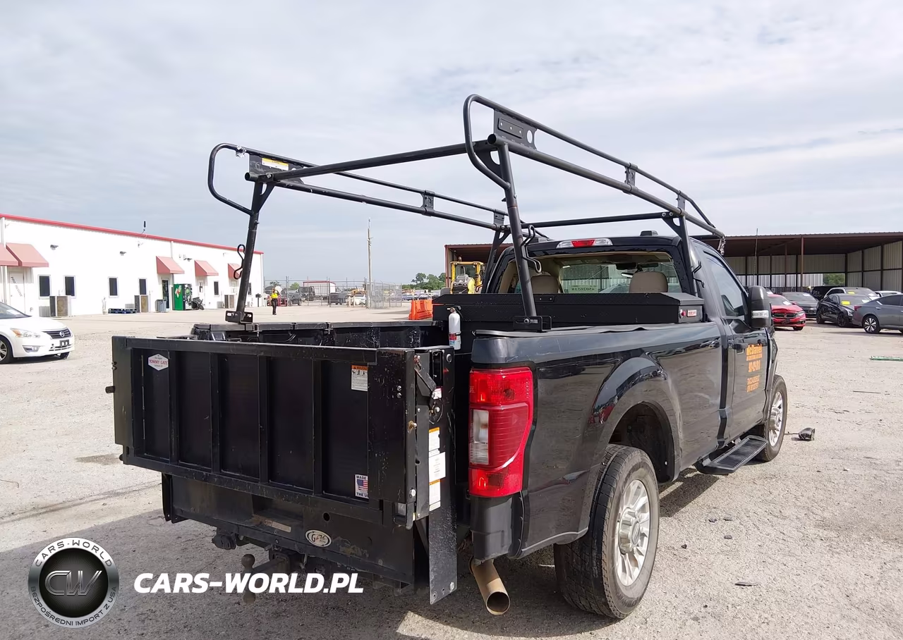 2021 Ford F-350 Xlt VIN:1FTRF3A6XMEE13739 - 4