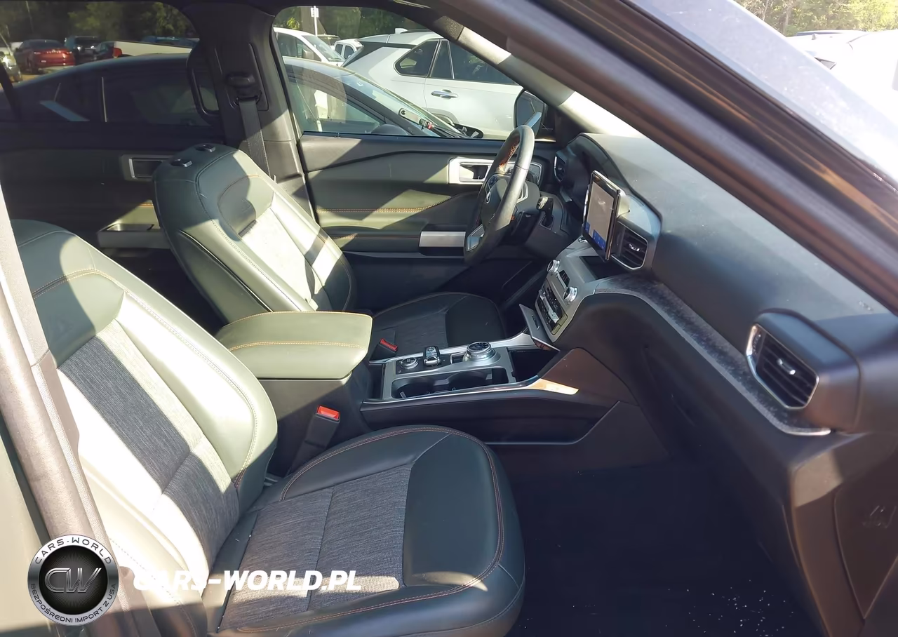 2024 Ford Explorer Timberline VIN:1FMSK8JH7RGA14998 - 5