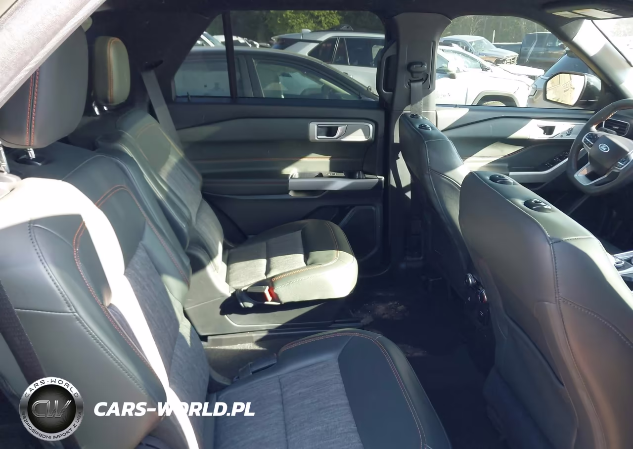 2024 Ford Explorer Timberline VIN:1FMSK8JH7RGA14998 - 8