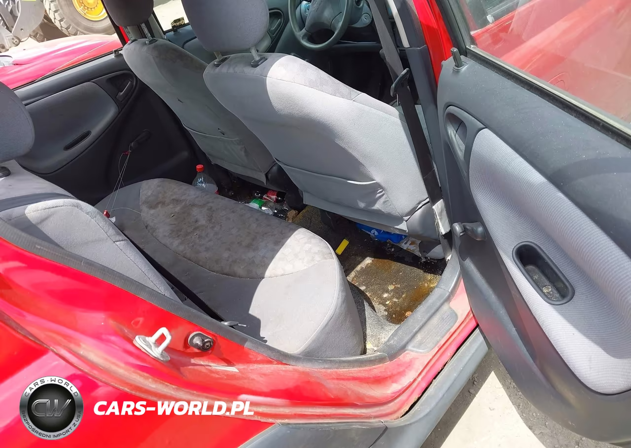 2000 Toyota Echo VIN:JTDBT1232Y0056305 - 8