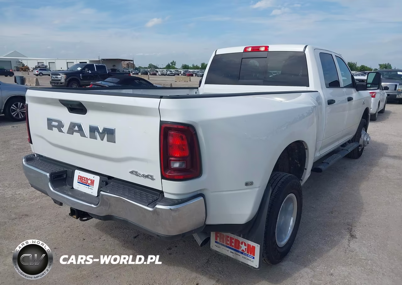 2026 Ram 3500 Tradesman 4X4 8' Box VIN:3C63RRGL6TG266640 - 4