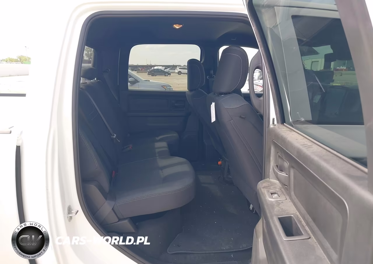 2026 Ram 3500 Tradesman 4X4 8' Box VIN:3C63RRGL6TG266640 - 6