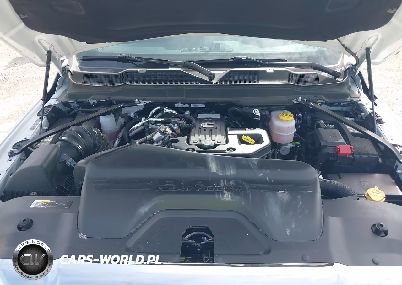 2026 Ram 3500 Tradesman 4X4 8' Box VIN:3C63RRGL6TG266640 - 9