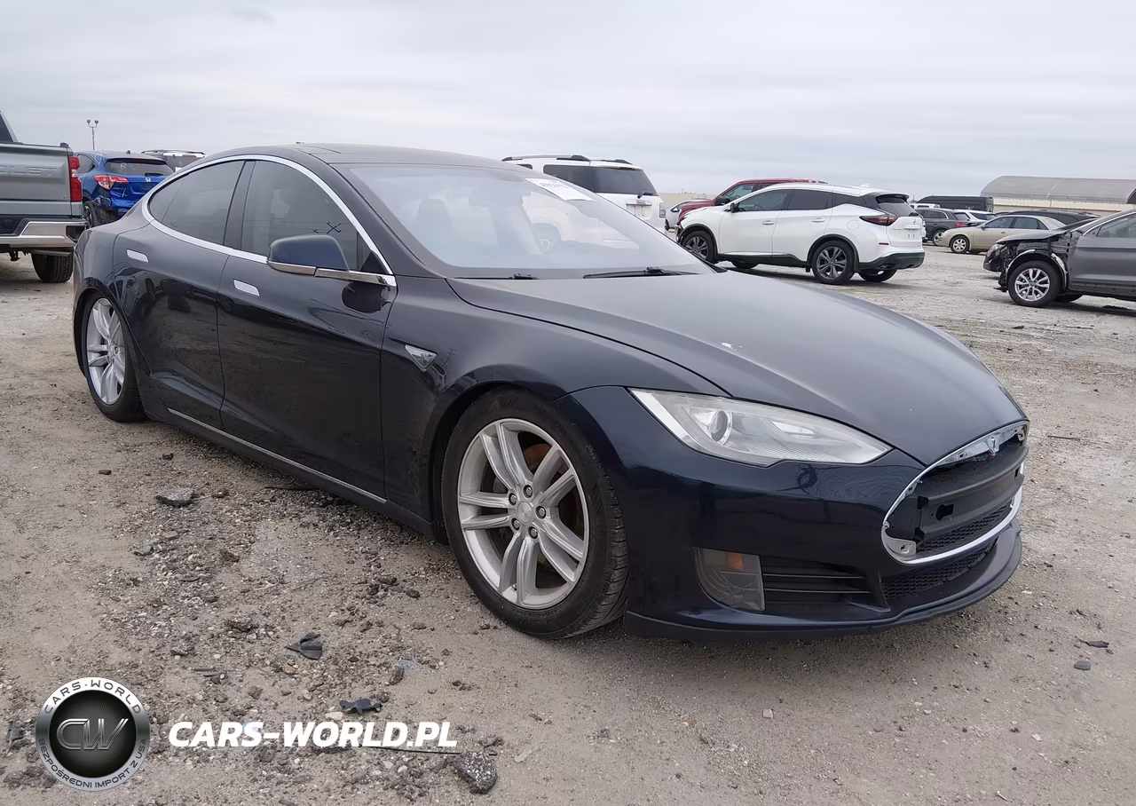 2013 Tesla Model S