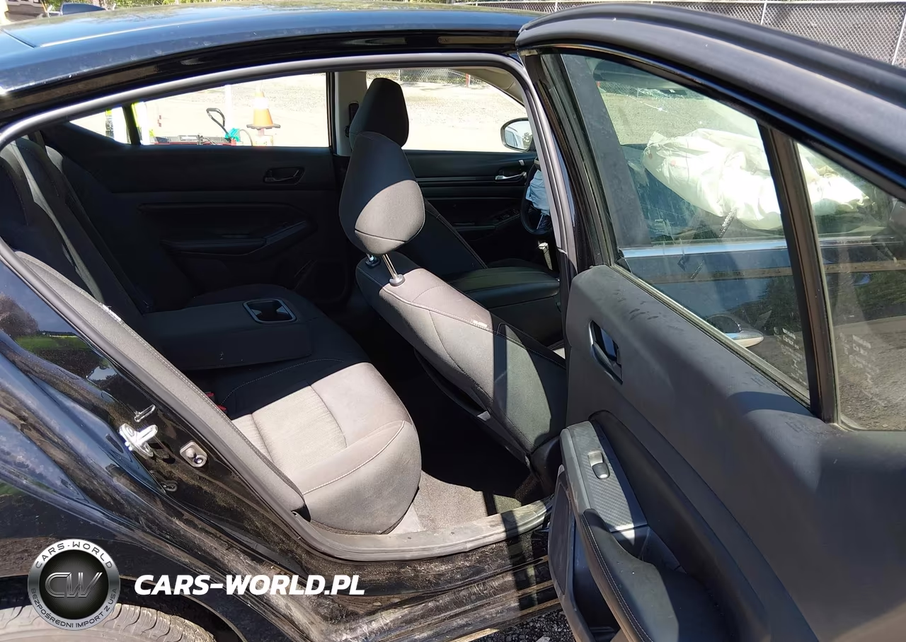 2025 Nissan Altima Sv Awd VIN:1N4BL4DW4SN327910 - 8
