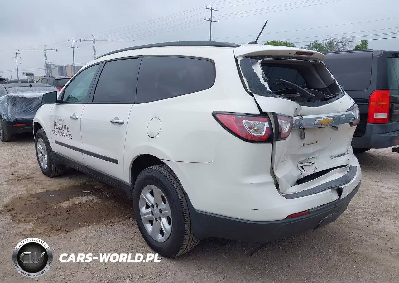 2015 Chevrolet Traverse Ls VIN:1GNKRFED0FJ331569 - 3